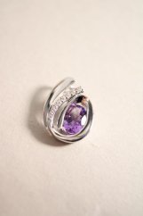 Prívesok-fialový Ametyst-číre zirkóny-rhodium-striebro