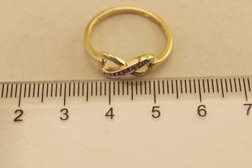 Prsteň- Nekonečno- diamanty- viacfarebné zlato- 14 karátov