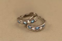 Náušnice-biele zlato-číre a modré zirkóny-patent-14 karátov