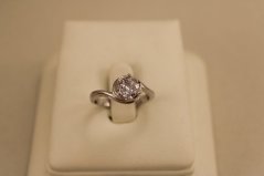 Prsteň - číry zirkón - rhodium - striebro