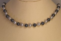 Náhrdelník- šedé a čierne sladkovodné perly- striebro