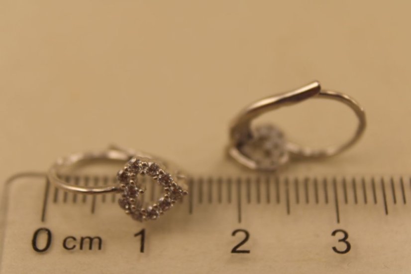 Náušnice- srdiečka- číry zirkón- patent- biele zlato- 14 karátov