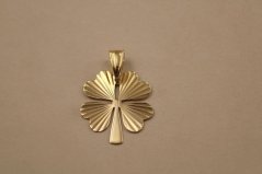 Prívesok- štvorlístok- gravírované lúče- žlté zlato- 14 karátov
