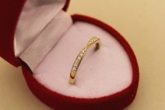 Prsteň- diamanty- H/Si2- žlté zlato- 14 karátov