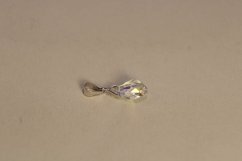 Strieborný prívesok swarovski crystals číry meniaci farbu, striebro, 0,76g, 925/1000