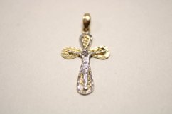 Prívesok- kríž- ukrižovaný Ježiš- viacfarebné zlato- 14 karátov