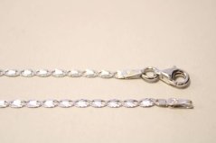 Strieborná retiazka vo vzore MARINA GUCCI, gravírovaný vzor, rhodium, 40 cm, 2,06 g, 925/1000
