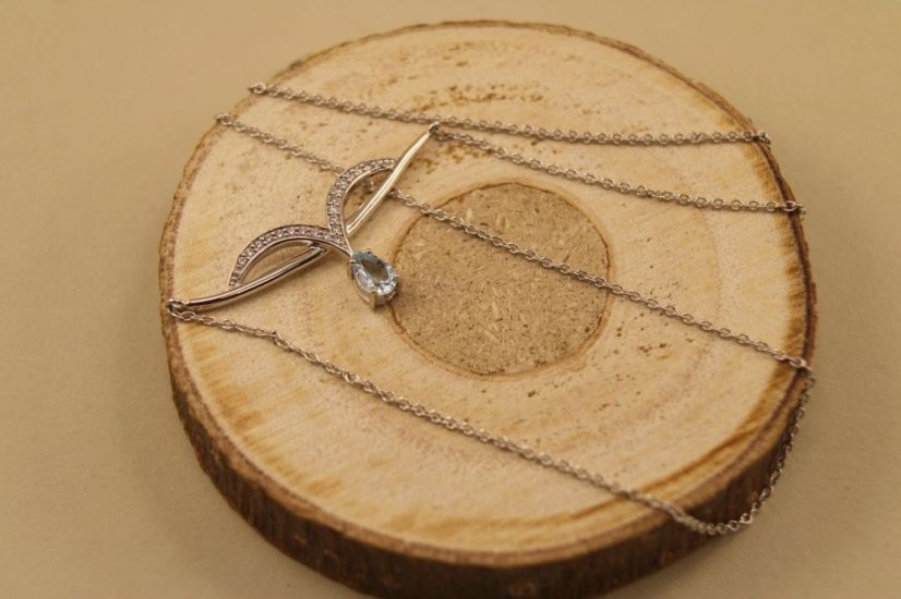 Celebritka -Topás-číre zirkóny-rhodium-striebro