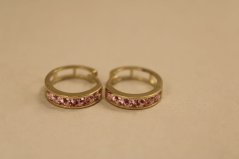 Náušnice -krúžky- rúžové zirkóny- zacvakávacie- žlté zlato- 14K