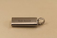 Prívesok- obdĺžník- grécky vzor- chirurgická oceľ