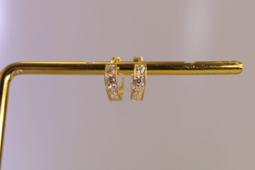 Náušnice-kruhy-číre zirkóny-žlté zlato-14 karátov