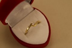 Prsteň - číry zirkón - žlté zlato - 14 karátov