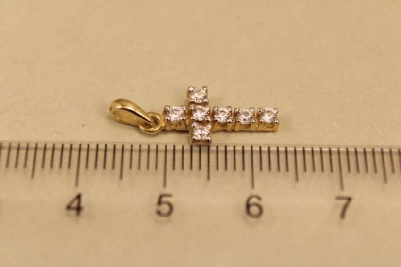 Zlatý prívesok kríži, žlté zlato, číre zirkóny, 0,81g, 14k 585/1000