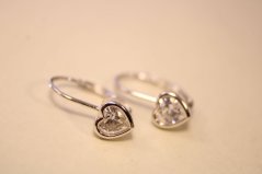 Náušnice-srdiečka- rhodium-číry zirkón-patent-striebro