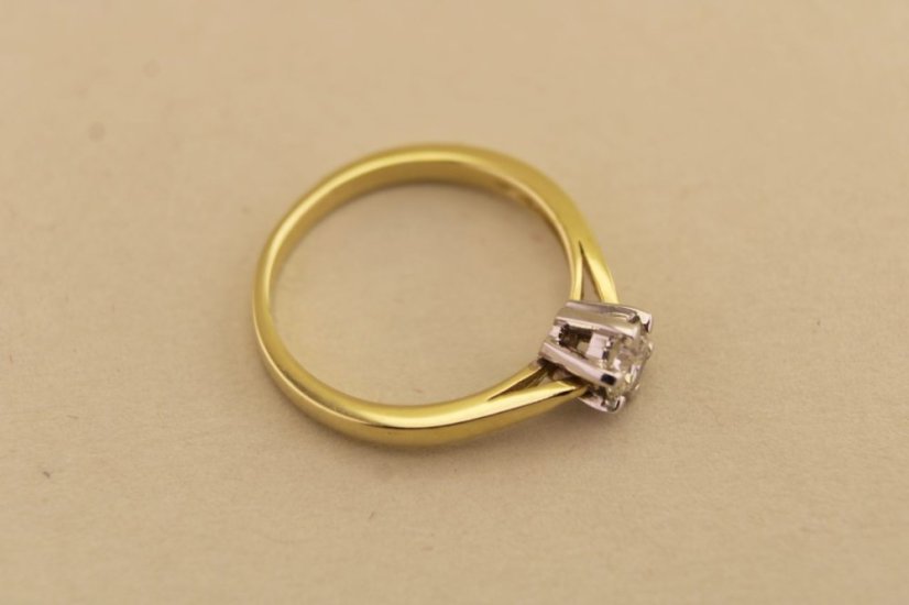 Zlatý prsteň - Solitaire briliant - 14k - Žlté zlato