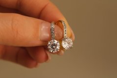 Náušnice - číre zirkóny  - patent - kombinované zlato - 14K