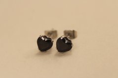 Náušnice- srdiečka- čierny zirkón- puzetky- chirurgická oceľ