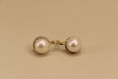 Náušnice - kultivované perly - číre zirkóny - patent - pozlátené striebro