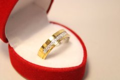 Oceľový pozlátený prsteň, kombinovaná obrúčka, číre zirkóny, veľkosť 52, 2,82 g, 316/L