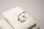 Strieborný minimalistický prsteň, sýto rúžový zirkón, rhodium, veľkosť 48, 1,12 g, 925/1000