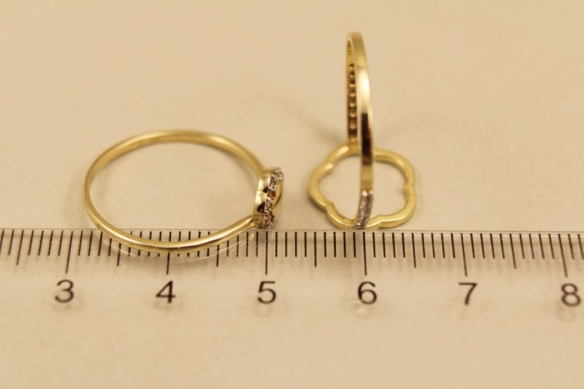Zlaté prstene, žlté zlato, vzor štvorlístok, číre zirkóny, veľkosť 56, 2,52g 14k 585/1000