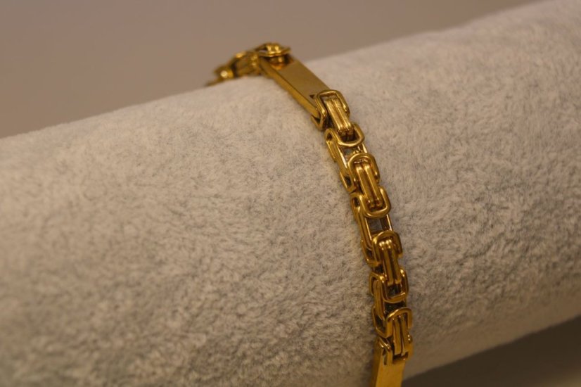 Pánsky oceľový náramok platničky a kráľovsky vzor, pozlátená chirurgická oceľ, 22,5 cm, 18,56g, 316L - Materiál: Pozlátená chirurgická oceľ, Farba: Zlatá, Dĺžka náramku (cm): 22,5, Váha (g): 18,56, Rýdzosť: CH. OCEĽ 316L