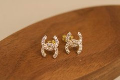 Náušnice Chanel CC - číre zirkóny - puzetky - žlté zlato - 14K