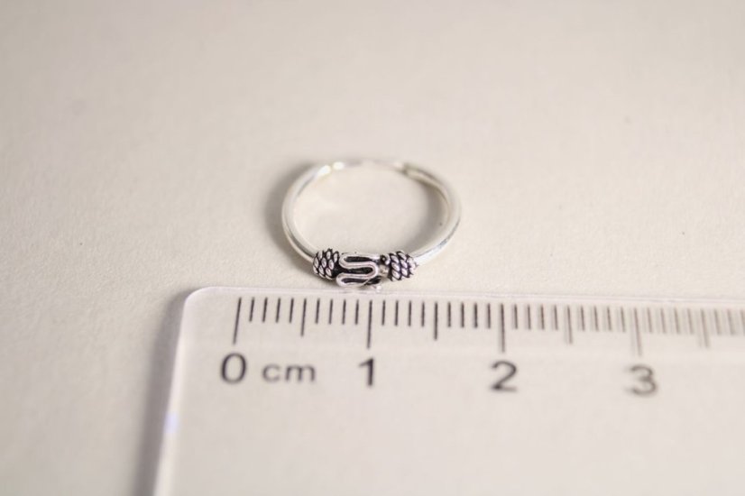 Strieborné náušnice keltské kruhy, zasúvacie zapínanie, rhodium, 0,88 g, 925/1000