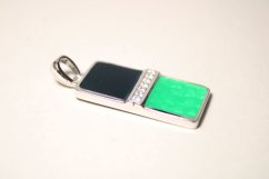 Strieborný prívesok s farebným smaltom a zirkónmi, rhodium, 4,57 g, 925/1000
