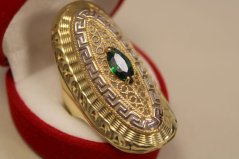 Prsteň-grécky vzor-zelený kameň-viacfarebné zlato-14 karátov