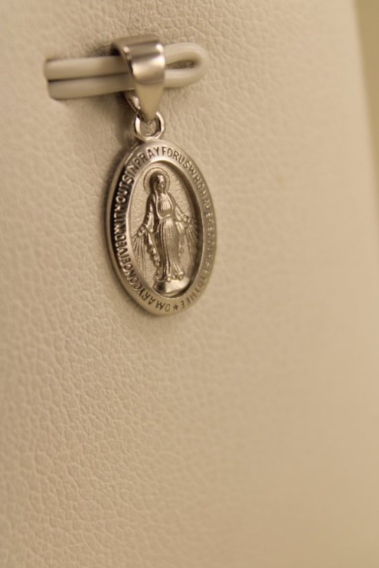 Prívesok- zázračná medaila- biele zlato- 14 karátov