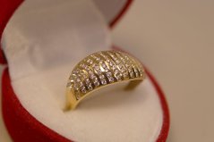 Prsteň- číre zirkóny-žlté zlato- 14 karátov