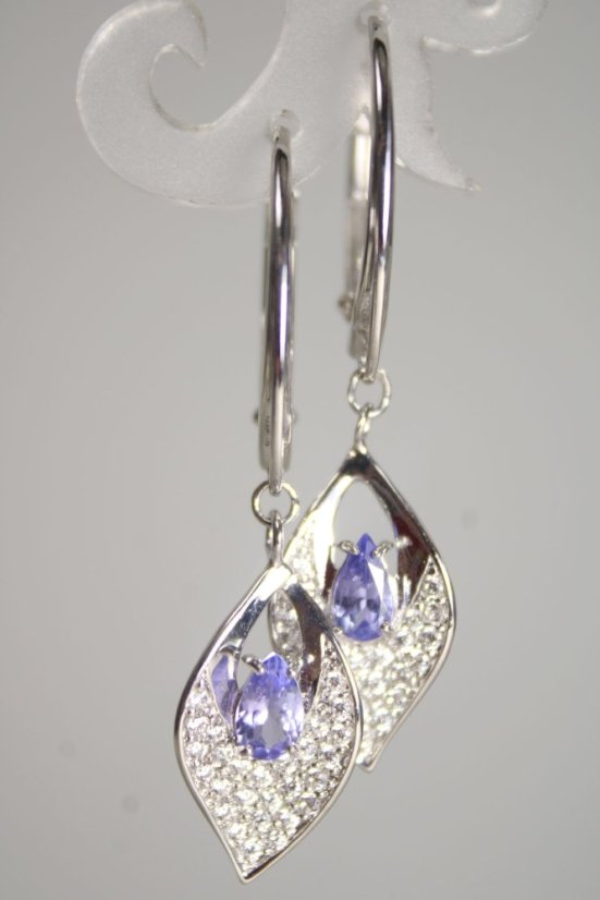 Strieborné visiace náušnice s fialovo-modrým Tanzanitom a čírymi zirkónmi, rhodium, 2,67 g, 925/1000