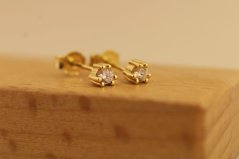 Náušnice-diamanty- malé ďobky-puzetky- žlté zlato