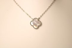 Strieborná celebritka s príveskom ďatelinka, perleť, rhodium, 42-45 cm, 2,64 g, 925/1000