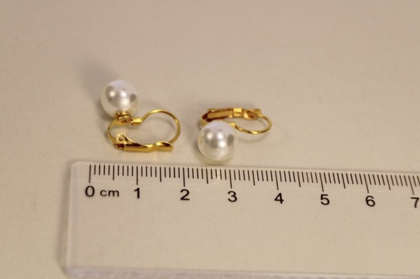 Náušnice- biele perly- patent-pozlátená chirurgická oceľ
