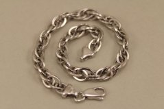Náramok-prepájané očka-rhodium-striebro
