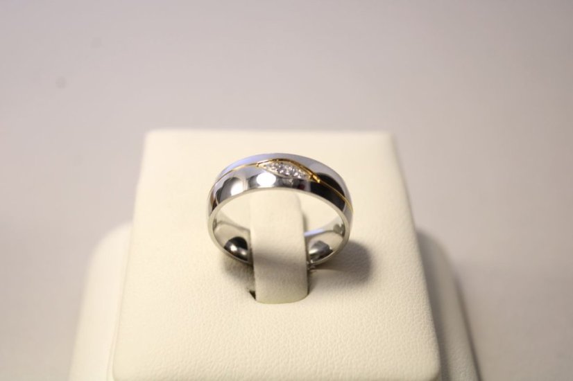 Prsteň- číre zirkóny- kombinovaná chirurgická oceľ