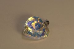 Prívesok-tvar srdca -Swarovski crystals- striebro