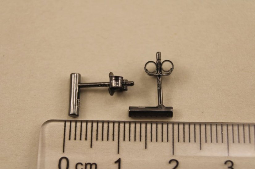 Minimalistické náušnice-puzetky-čierne rhodium-striebro