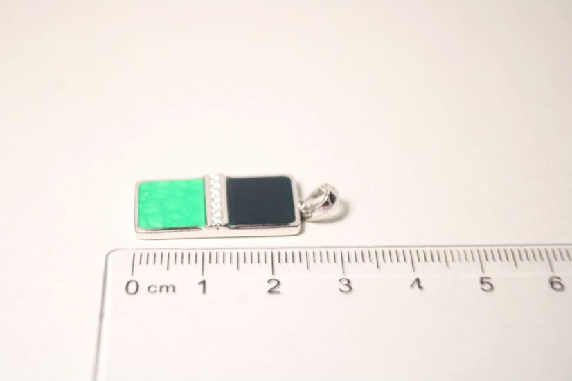 Strieborný prívesok s farebným smaltom a zirkónmi, rhodium, 4,57 g, 925/1000
