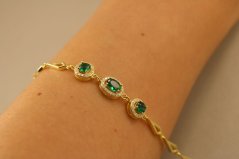Náramok - zelené zirkóny - pozlátené striebro
