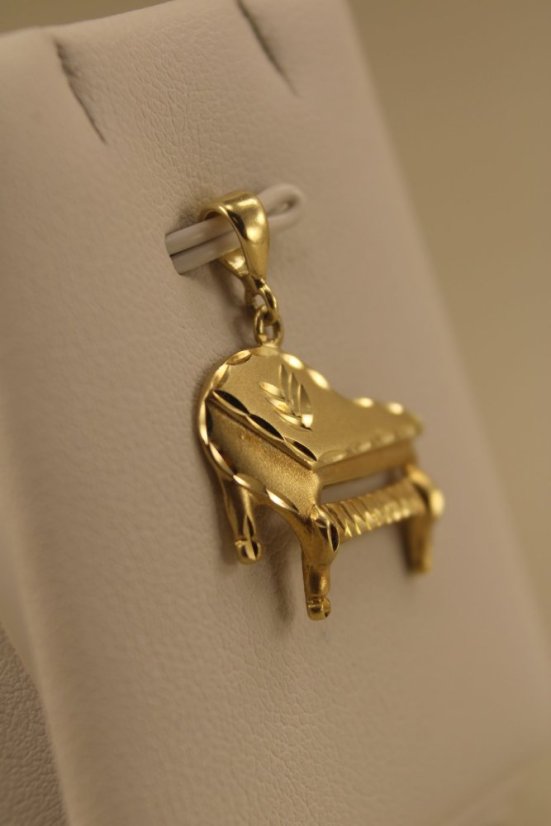 Prívesok-v tvare klavíra-lesklo-matný-žlté zlato-14 K