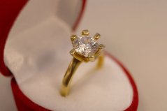 Zlatý prsteň veľký číry zirkón v korunke, žlté zlato veľkosť 53, 3,99 g 14 karátov 585/1000