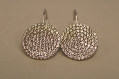 Naušnice- číre kamienky-biele zlato- patent- 14 karátov