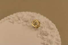 Prívesok - päťuholník - žlté zlato - 14k