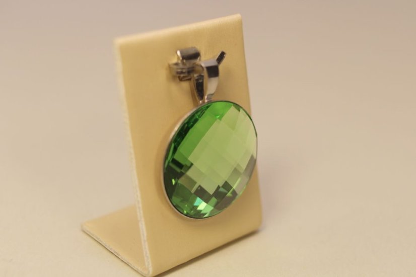 Strieborný okrúhly prívesok zelený swarovski crystals, striebro, 3,52g, 925/1000