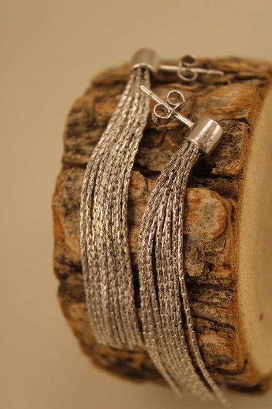 Náušnice- visiace retiazky- elagatný dizajn- puzetky- rhódiované striebro