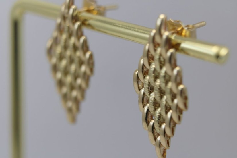 Náušnice visiace žlté zlato 3,33g 14k 585/1000 - Farba zlata: Žltá, Váha (g): 3,33, Rýdzosť: 14 karátov 585/1000