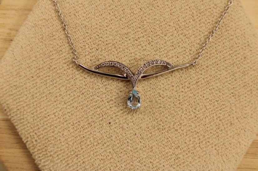 Celebritka -Topás-číre zirkóny-rhodium-striebro